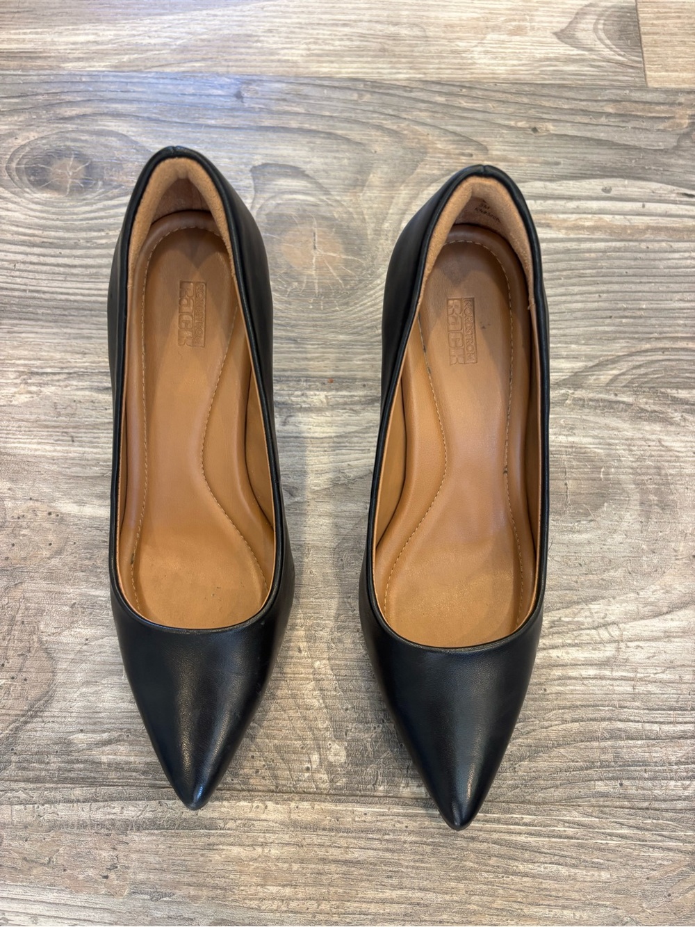 Nordstrom Rack Classic Black Pointed-Toe Women's Pumps - women’s size 5